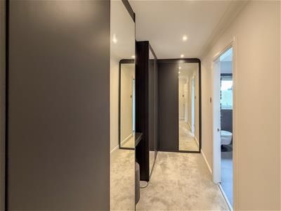 DRESSING ROOM